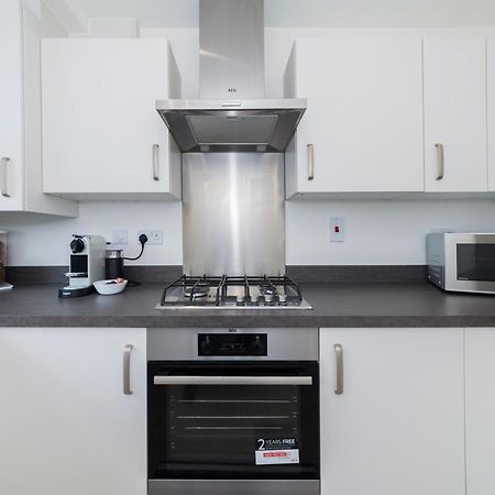 Greenfield Modern 3Br Home - Southcote Lane , Reading Ngoại thất bức ảnh