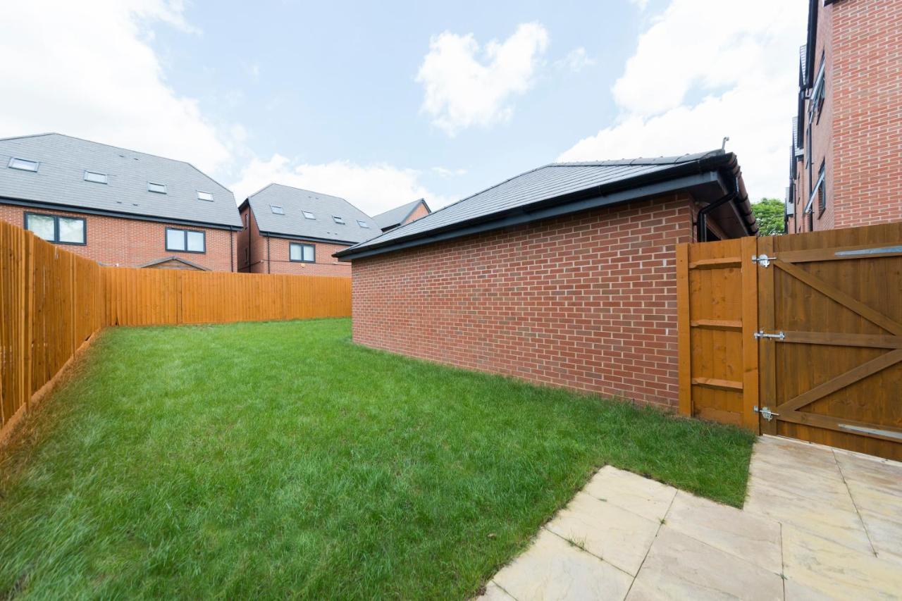 Greenfield Modern 3Br Home - Southcote Lane , Reading Ngoại thất bức ảnh