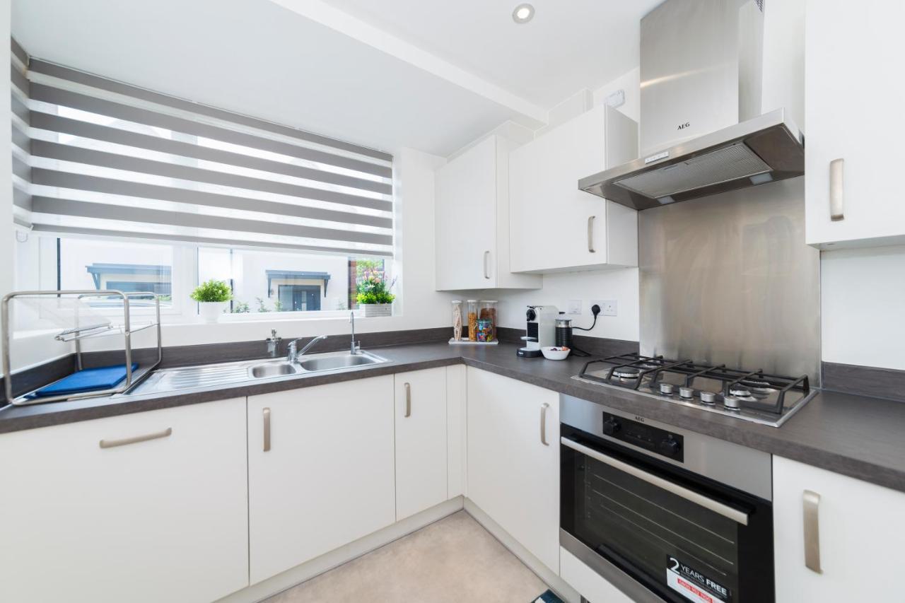 Greenfield Modern 3Br Home - Southcote Lane , Reading Ngoại thất bức ảnh