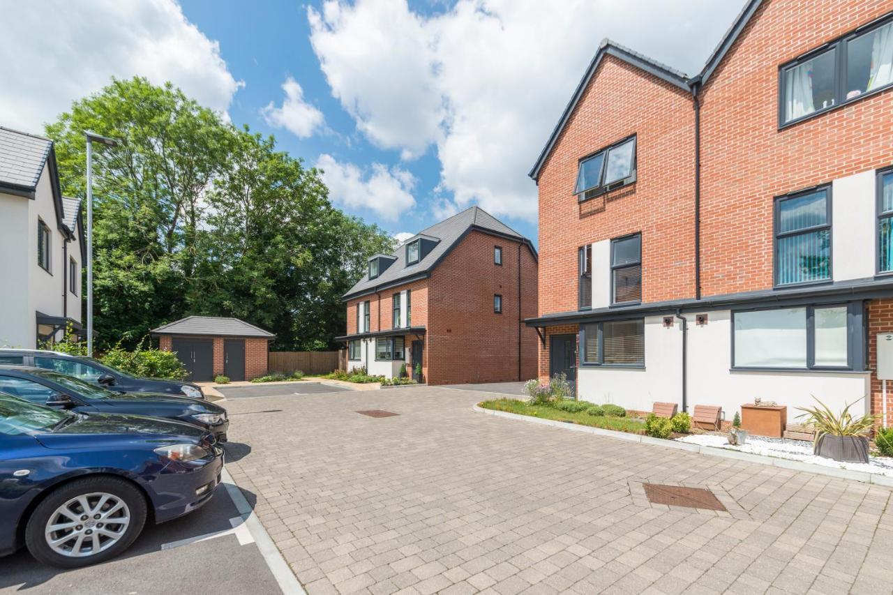 Greenfield Modern 3Br Home - Southcote Lane , Reading Ngoại thất bức ảnh