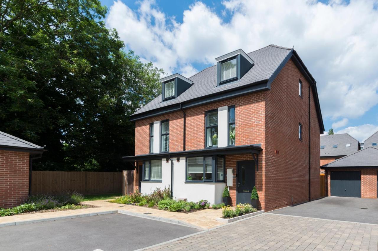 Greenfield Modern 3Br Home - Southcote Lane , Reading Ngoại thất bức ảnh